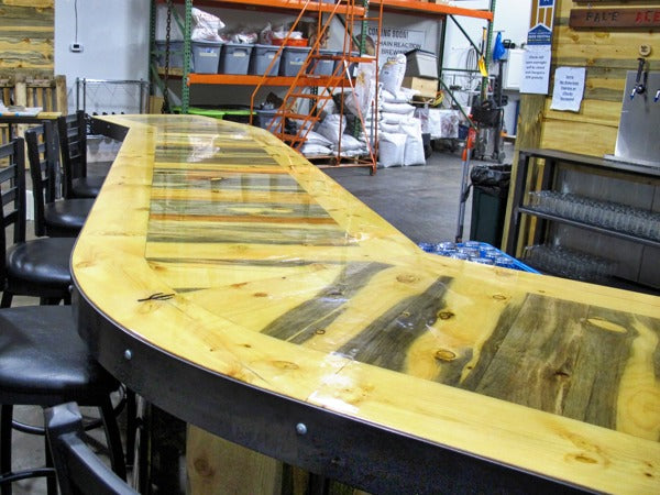 Is epoxy better than polyurethane for bar tops?