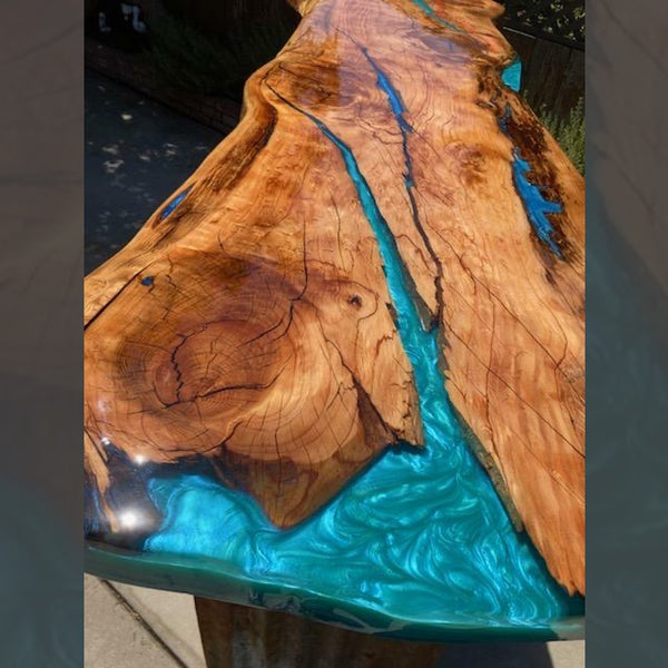 UltraClear Deep Pour Epoxy  Diy resin table, Wood resin table
